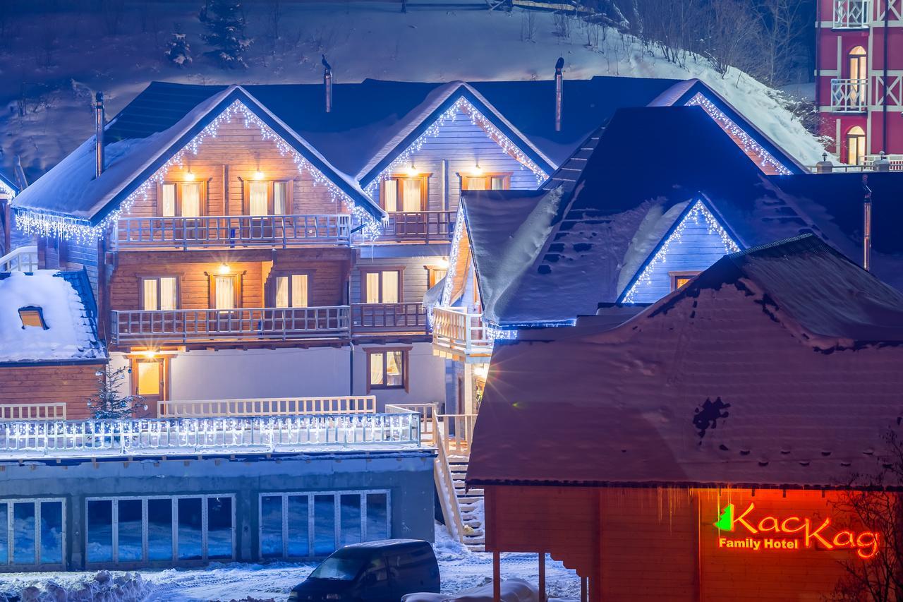 Family Hotel Kaskad Bukovel Exterior foto